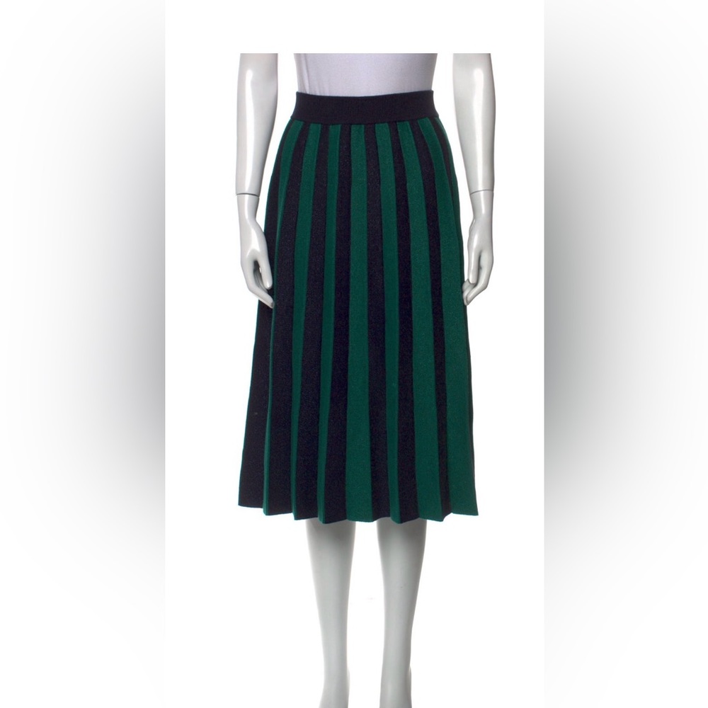 Adorable Clare V. Midi skirt